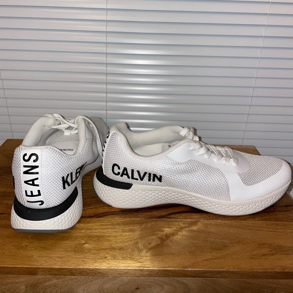 Calvin Klein Jeans Amos Mesh Men’s BrightWhite Sneaker- Like New!